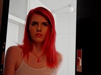 Anna Swix : Red-haired babe opens the door to the kinky cameraman : sex scene #1